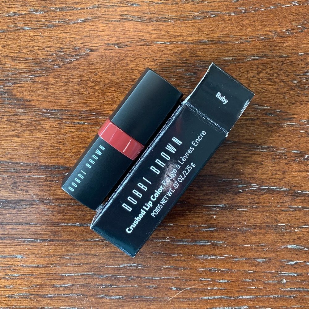 BNIB Mini Bobbi Brown Ruby